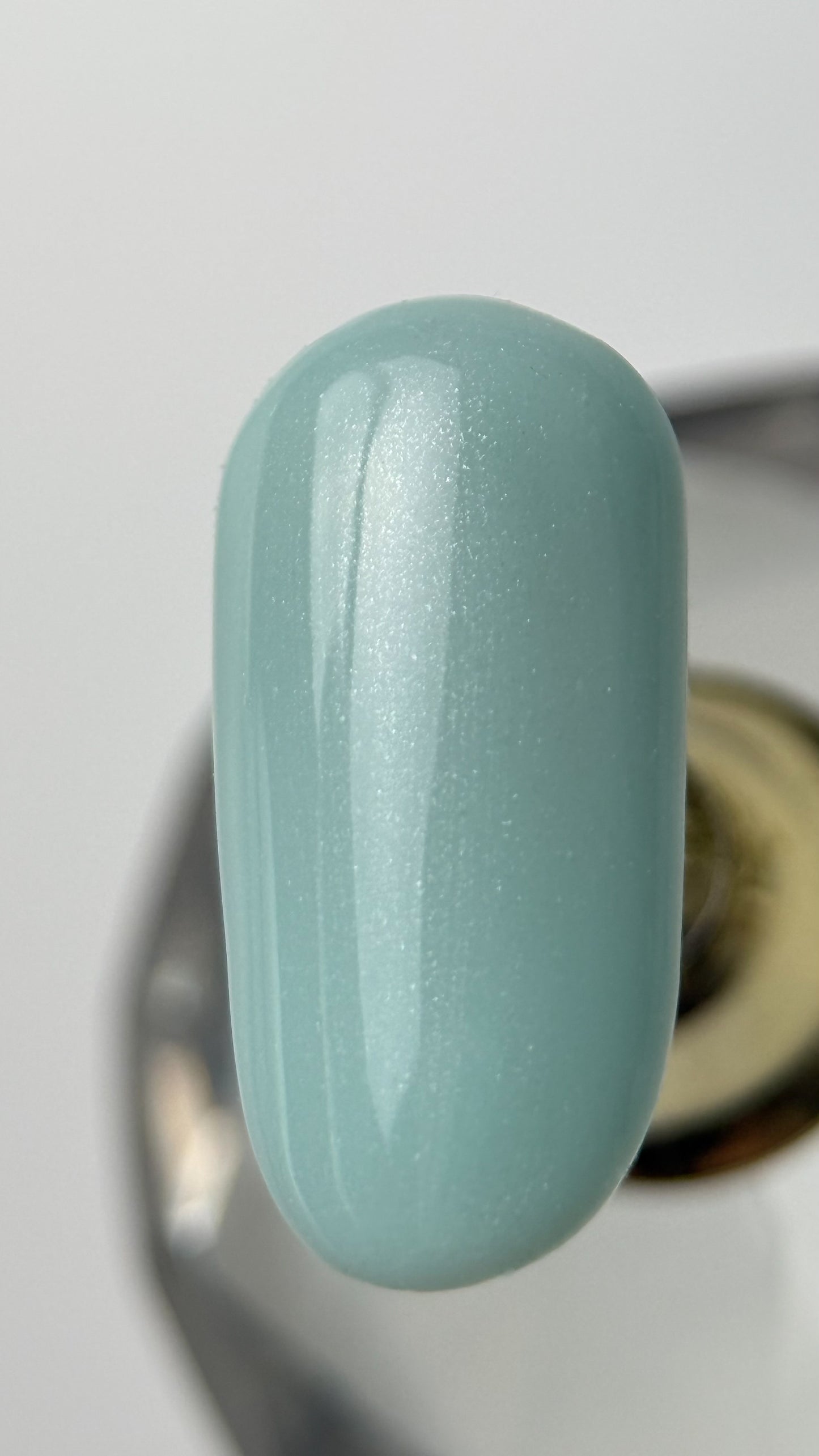 DA'23 GEL POLISH ‘MINT KISS [ MʼYATNYY POTSILUNOK ] , 8ml